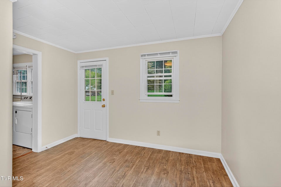 Photo #17: 212 Cotton Street
