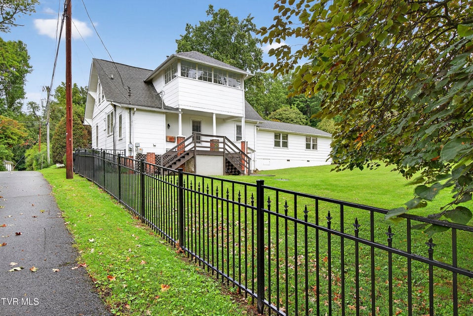 Photo #39: 620 Arlington Avenue
