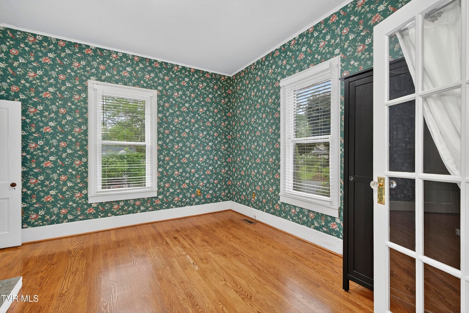 Photo #14: 620 Arlington Avenue