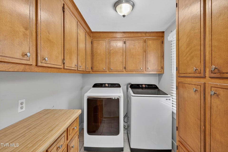Photo #20: 620 Arlington Avenue