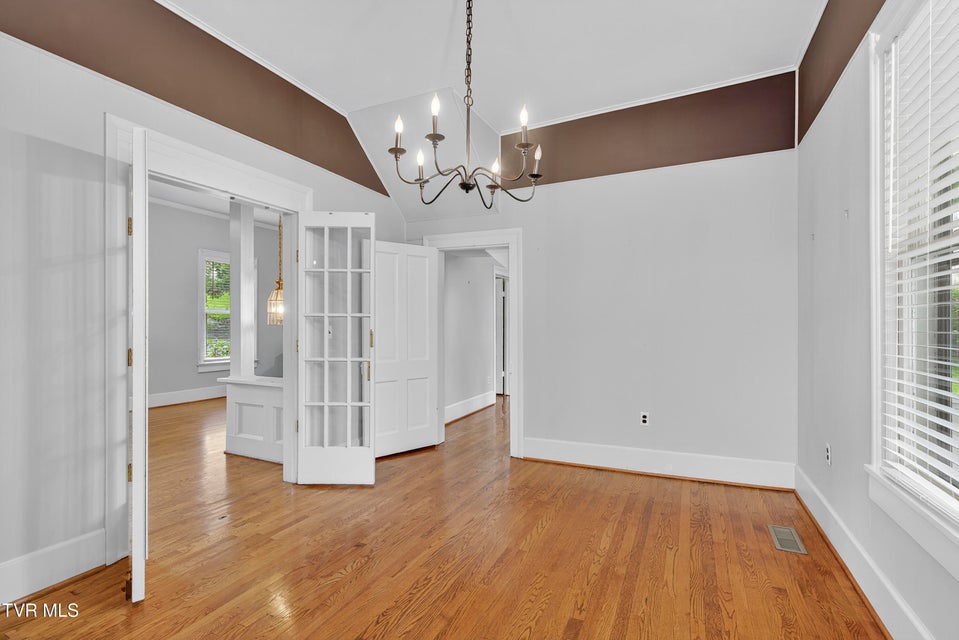 Photo #17: 620 Arlington Avenue