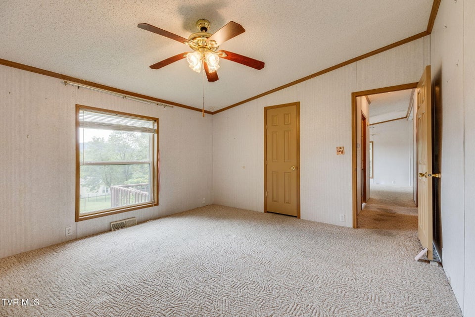 Photo #16: 1011 Barber Road