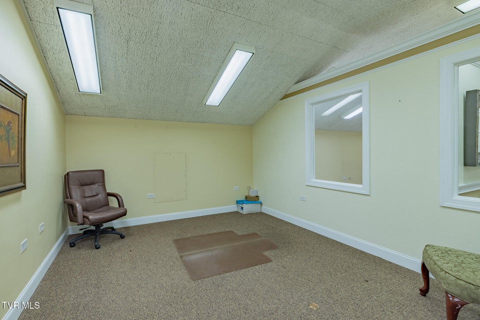 Photo #41: 2710 Roan Street
