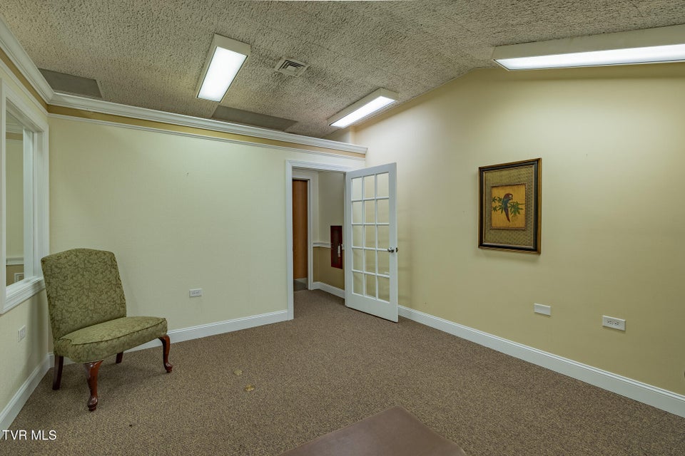 Photo #42: 2710 Roan Street