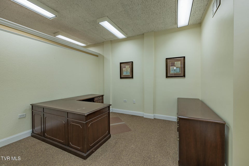 Photo #47: 2710 Roan Street