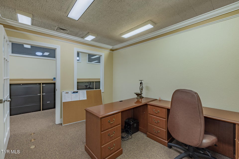 Photo #50: 2710 Roan Street