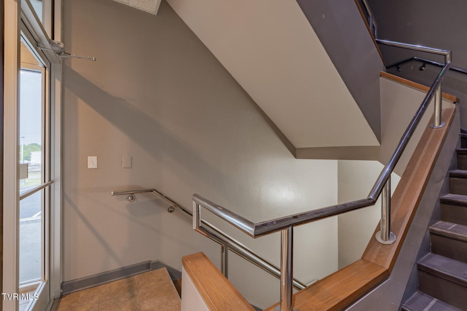 Photo #59: 2710 Roan Street