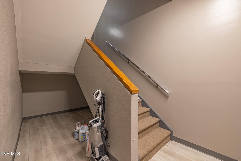 Photo #85: 2710 Roan Street