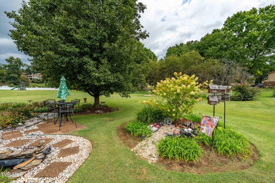 Photo #57: 415 Meadow Brook Drive