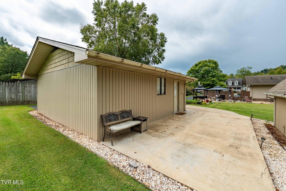 Photo #58: 415 Meadow Brook Drive