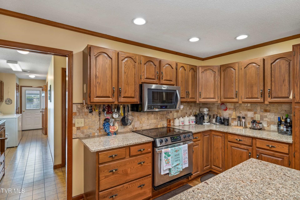 Photo #33: 415 Meadow Brook Drive
