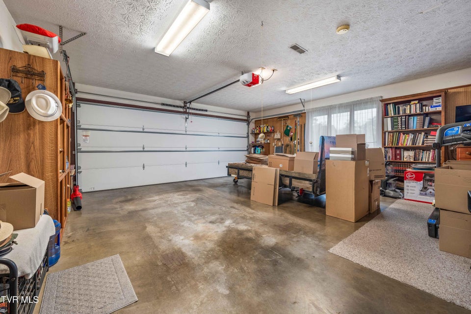 Photo #36: 415 Meadow Brook Drive