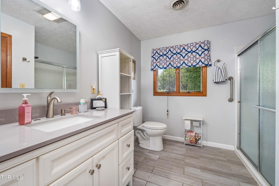 Photo #48: 415 Meadow Brook Drive