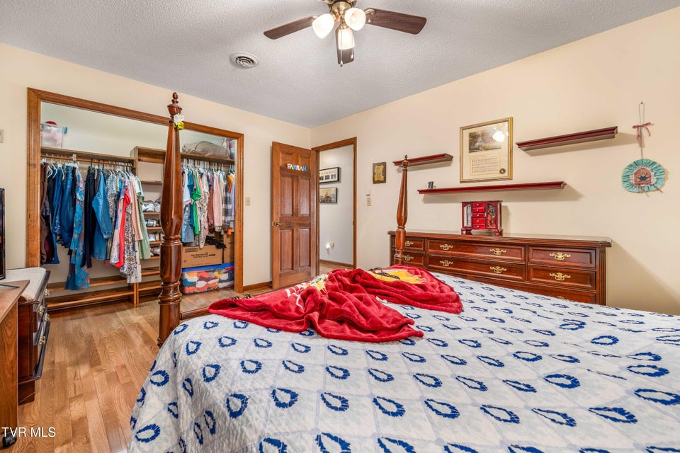 Photo #45: 415 Meadow Brook Drive