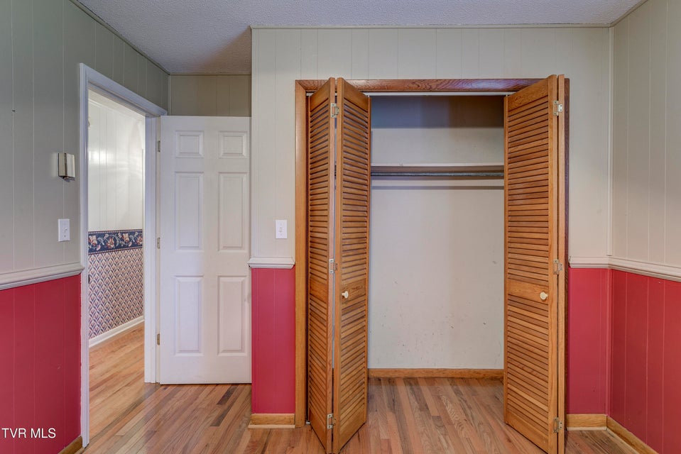 Photo #36: 206 Sycamore Street