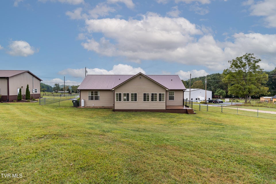 Photo #17: 129 Jim Elliott Road
