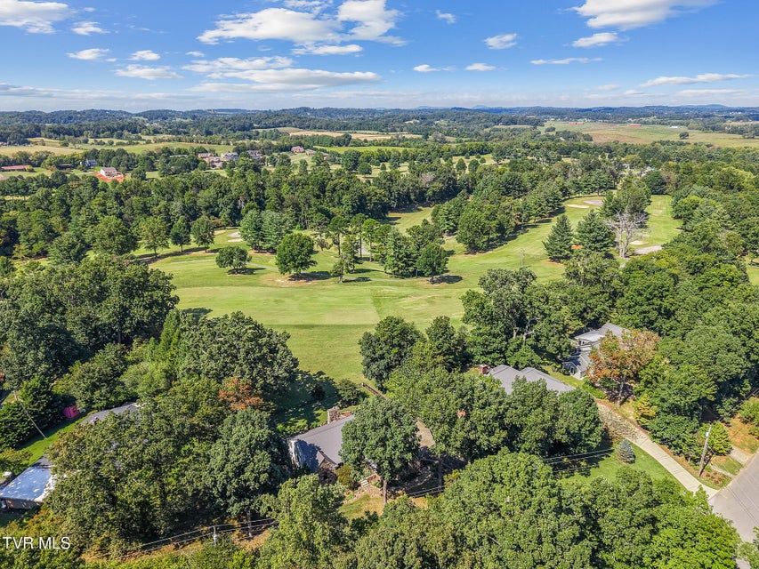 Photo #8: 40 Oakmont Lane