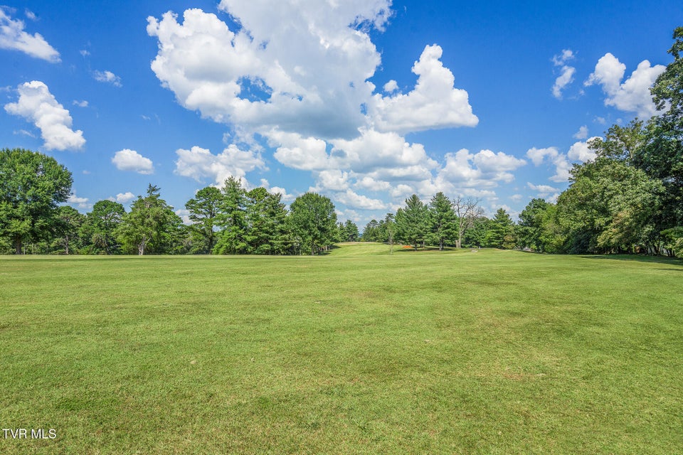 Photo #20: 40 Oakmont Lane