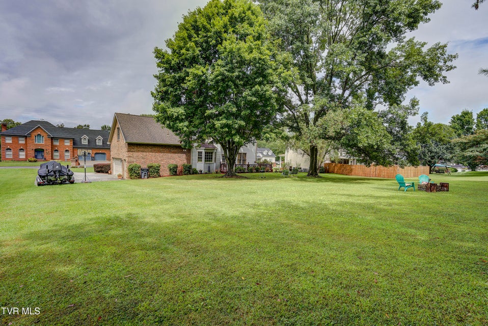 Photo #54: 427 Chesterfield Drive