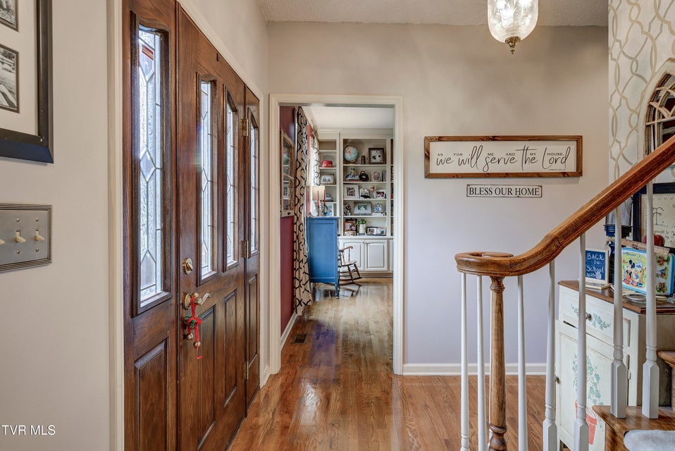 Photo #4: 427 Chesterfield Drive