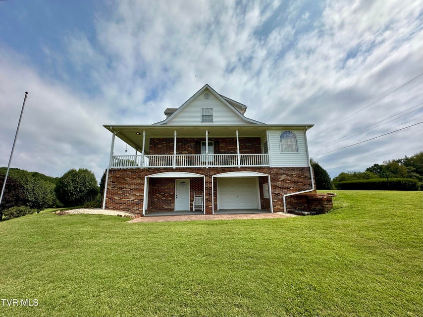 Photo #7: 23089 Green Spring Road