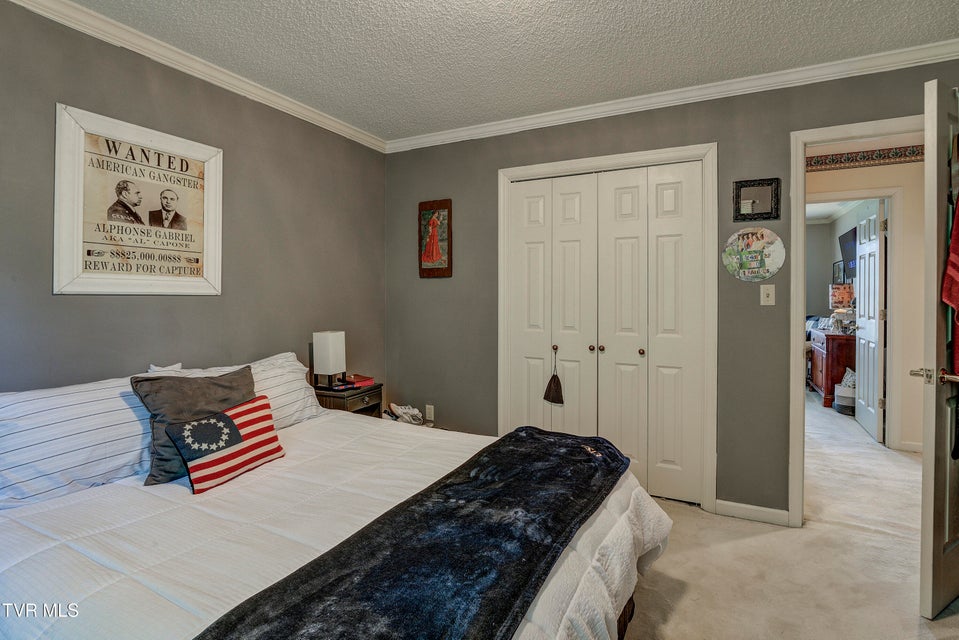 Photo #36: 427 Chesterfield Drive