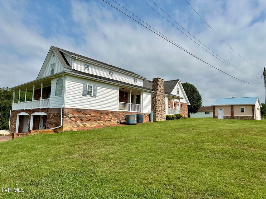 Photo #17: 23089 Green Spring Road