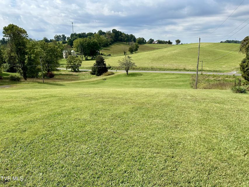 Photo #29: 23089 Green Spring Road
