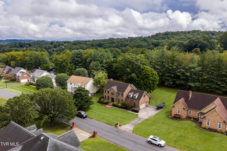 Photo #60: 427 Chesterfield Drive