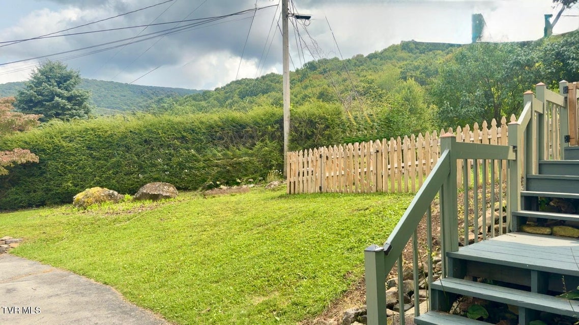 Photo #85: 105 Orchard Meadows Lane