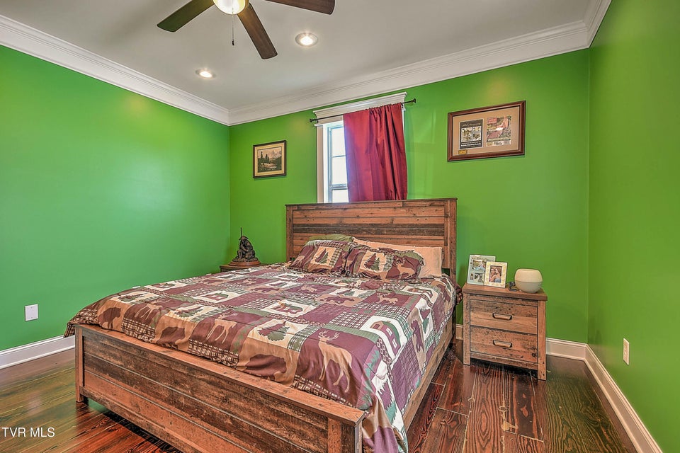 Photo #21: 1005 Maple Street