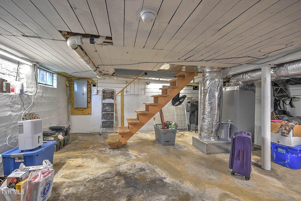 Photo #29: 1005 Maple Street