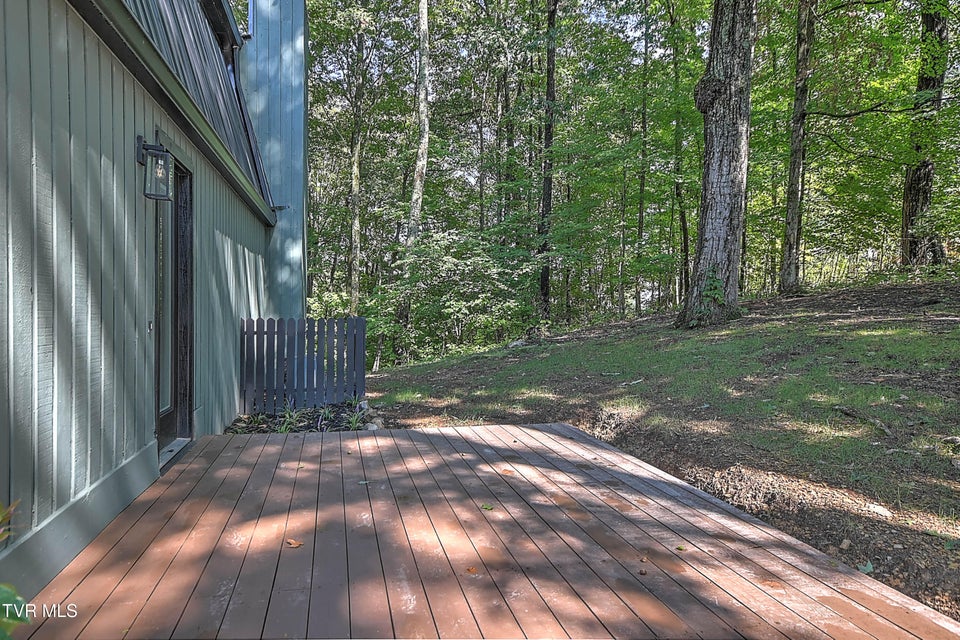 Photo #44: 7 Crosstimber Court