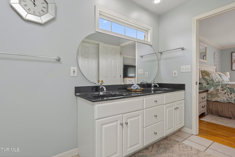 Photo #14: 20850 Meadowbrook Drive