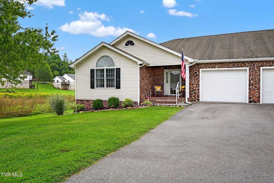 Photo #2: 20850 Meadowbrook Drive