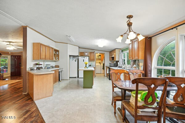Photo #6: 394 Telford Rd