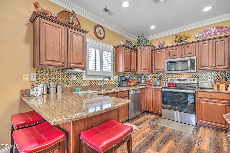 Photo #18: 3874 Oakley Place