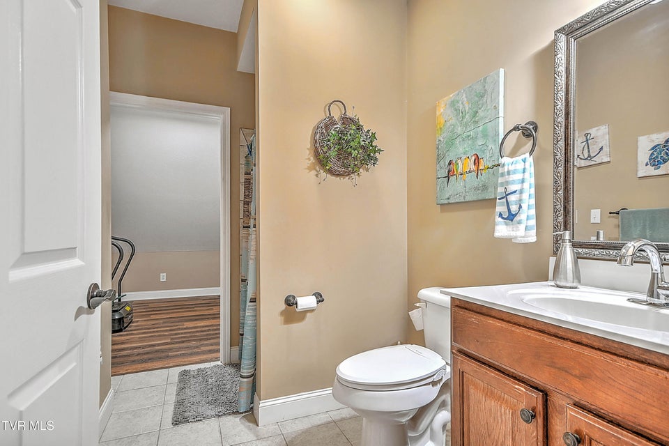 Photo #42: 3874 Oakley Place