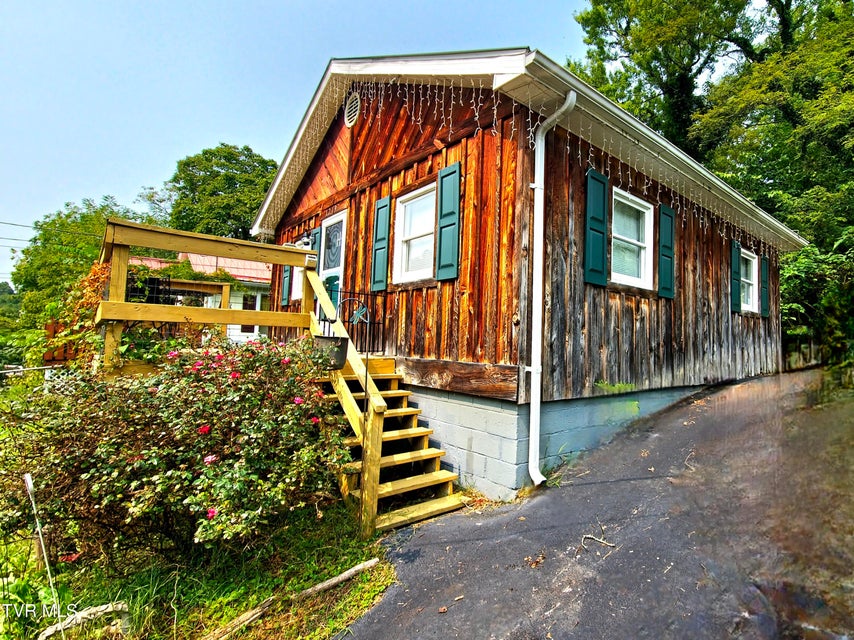Photo #3: 1219 Bell Ridge Drive