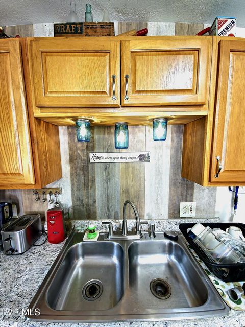Photo #7: 1219 Bell Ridge Drive