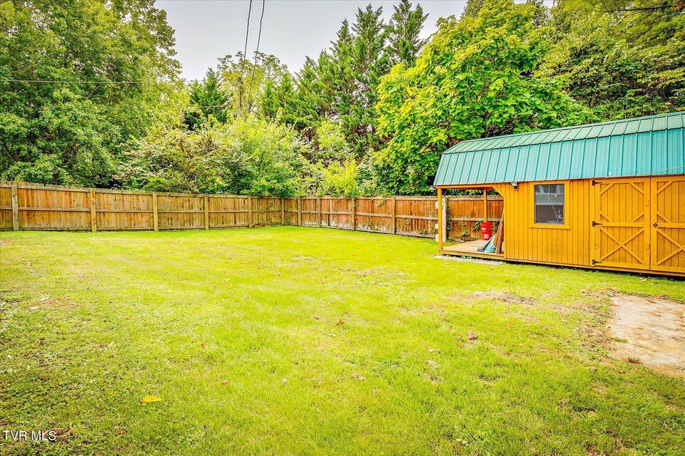 Photo #29: 1413 Haga Road