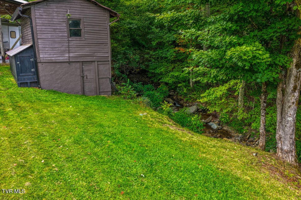 Photo #100: 1708 Highway 143