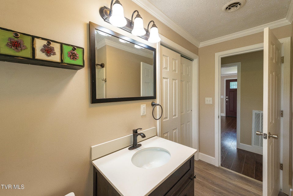 Photo #12: 517 Forestdale Road