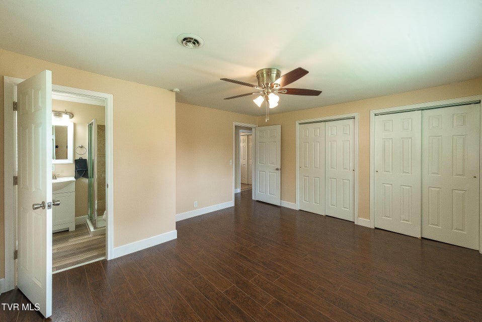 Photo #10: 517 Forestdale Road