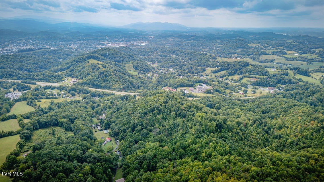 Photo #33: 169 Mays Road