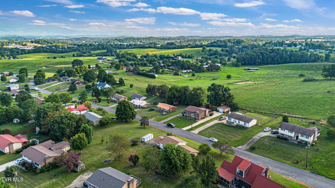 Photo #8: 250 Plainview Heights Circle