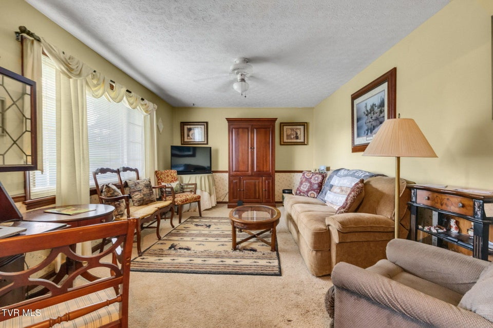 Photo #13: 250 Plainview Heights Circle