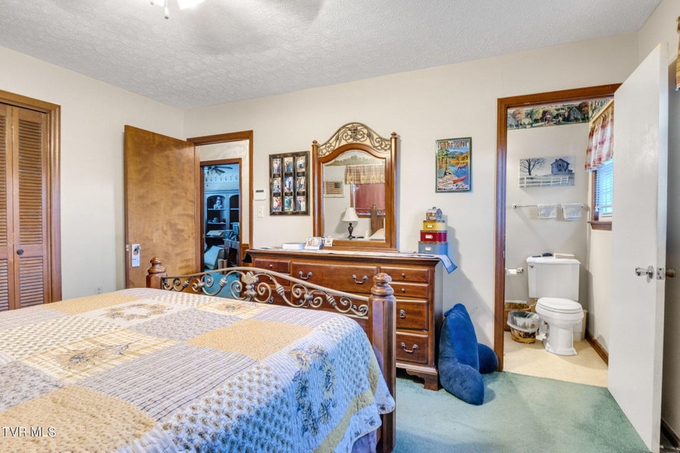Photo #19: 250 Plainview Heights Circle