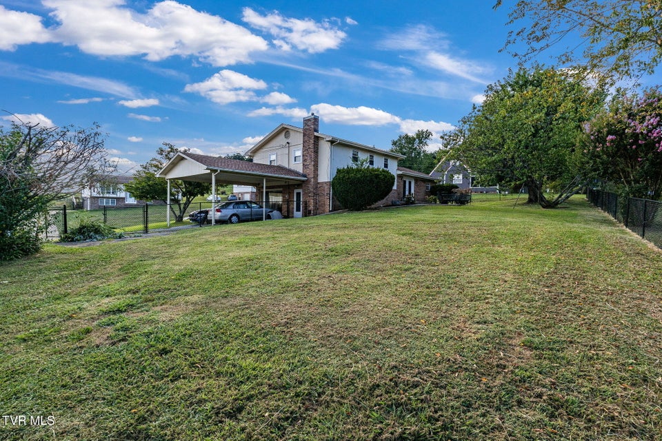 Photo #32: 250 Plainview Heights Circle