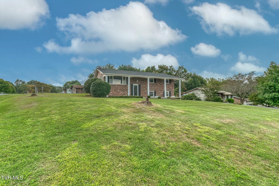 Photo #38: 110 Norwood Drive